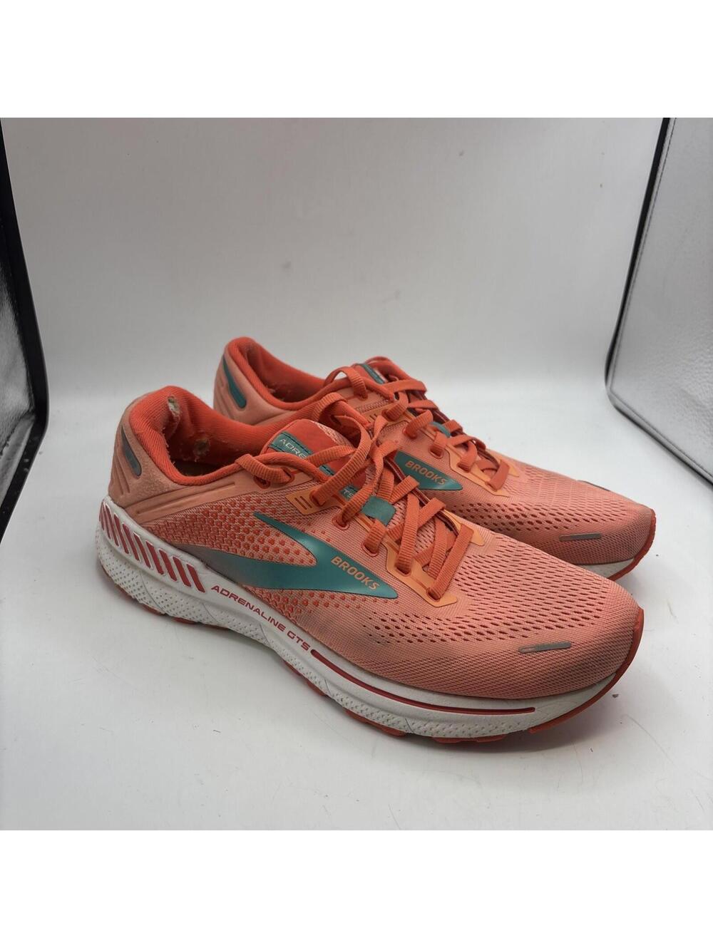 Brooks Adrenaline GTS 22 Women’s Sneakers Running Shoes Coral B12 Size 11